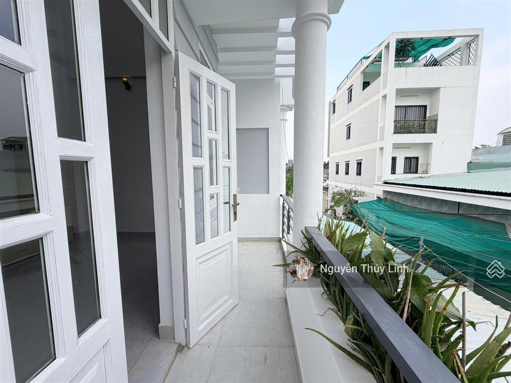 4.5 tỷ nhà ngay hà huy giáp cao đẳng điện lực (4.4m* 15m) phường thạnh xuân quận 12