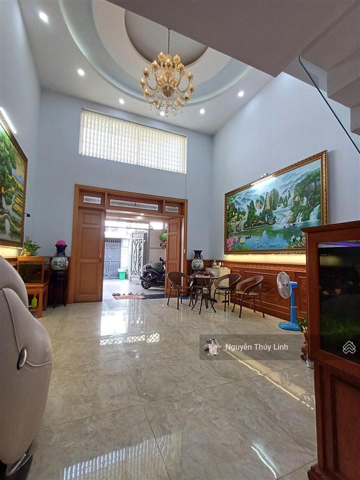 6.99 tỷ  nhà phố hà huy giáp  phường thạnh lộc  quận 12 (5* 17m  có lửng, có sân thượng rộng)