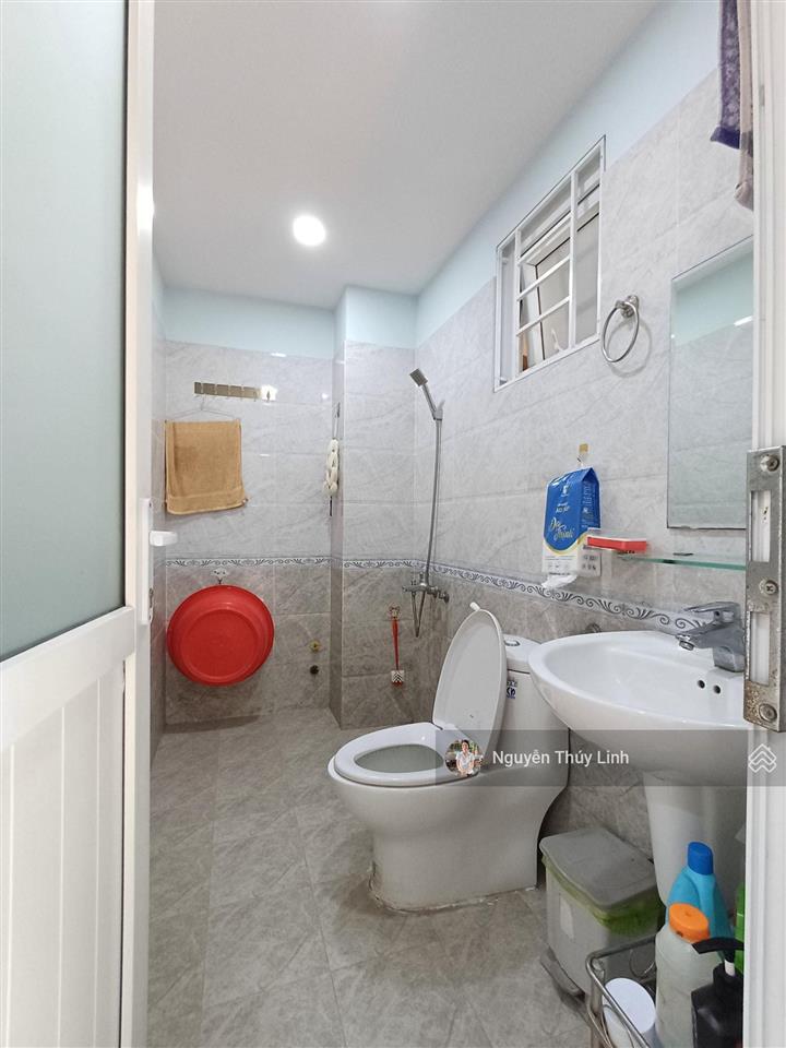 6.99 tỷ  nhà phố hà huy giáp  phường thạnh lộc  quận 12 (5* 17m  có lửng, có sân thượng rộng)