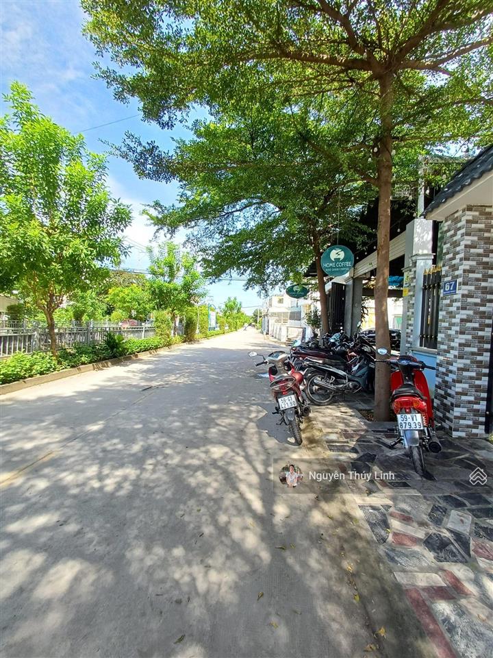 6.99 tỷ  nhà phố hà huy giáp  phường thạnh lộc  quận 12 (5* 17m  có lửng, có sân thượng rộng)