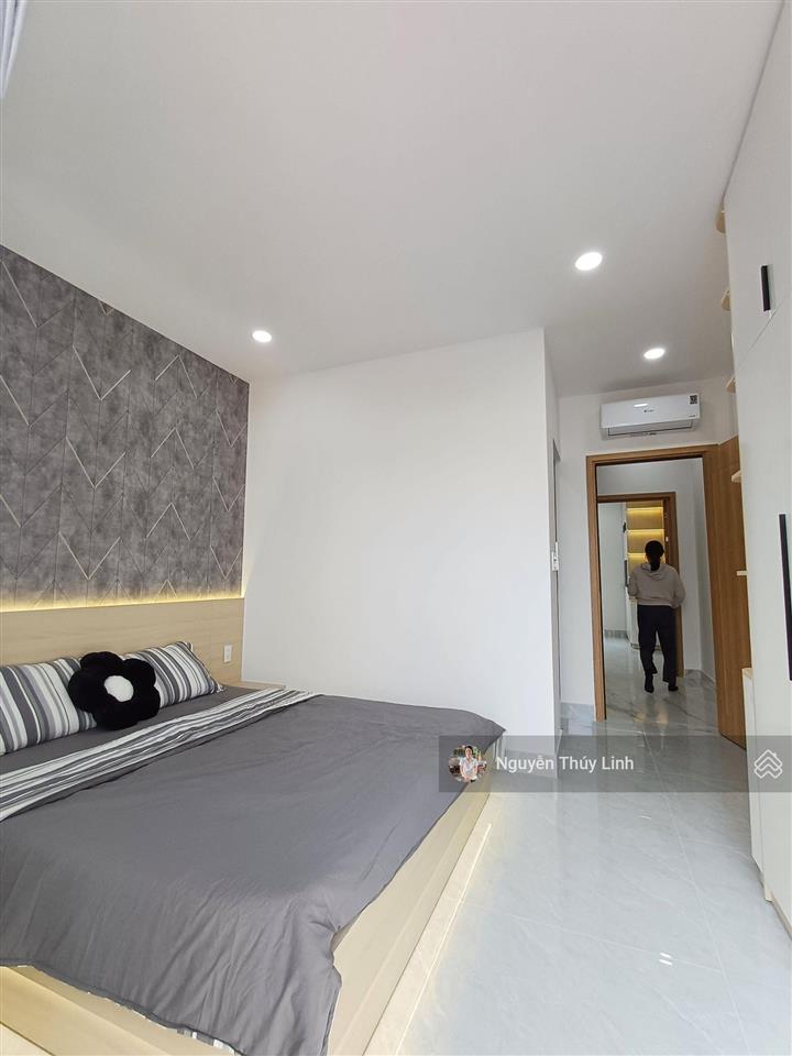 Nhà phố ngã tư ga phường thạnh lộc quận 12 ( gò vấp 5km)