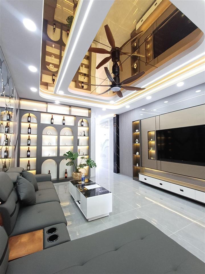 8.9 tỷ nhà mặt tiền tx25 cầu ba phụ phường thạnh xuân quận 12 ( lê thị riêng 1.5km)