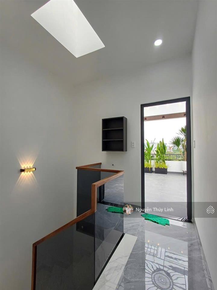 Nhà phố ngay trường tiểu học nguyễn văn thệ tô ngọc vân thạnh xuân quận 12