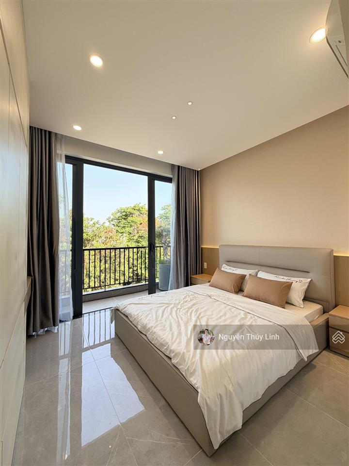 Nhà phố hà huy giáp thạnh lộc quận 12 hồ chí minh ( full nội thất trệt lửng 3 lầu)
