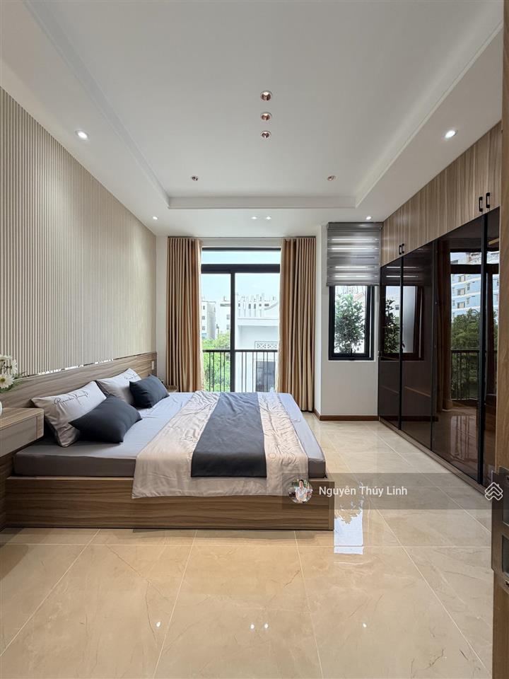 Nhà phố hà huy giáp, phường thạnh lộc, quận 12 (gò vấp 4km  diện tích 5,5m* 12,8m)