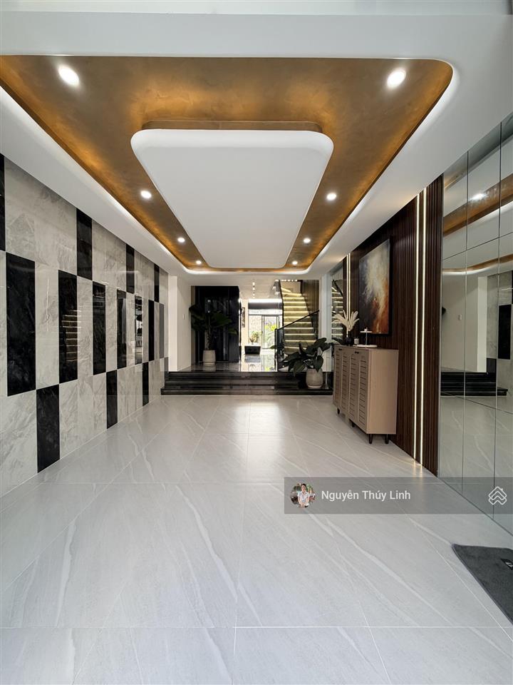 Giảm mạnh  nhà phố siêu vip  thạnh xuân  quận 12  hồ chí minh (có thang máy, sân vườn)