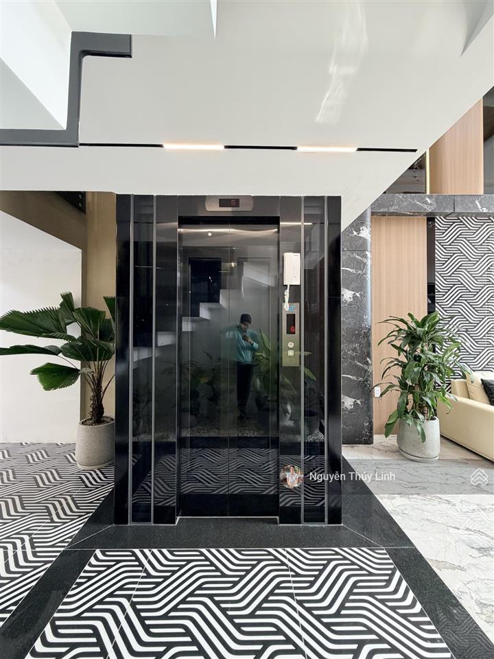 Giảm mạnh  nhà phố siêu vip  thạnh xuân  quận 12  hồ chí minh (có thang máy, sân vườn)