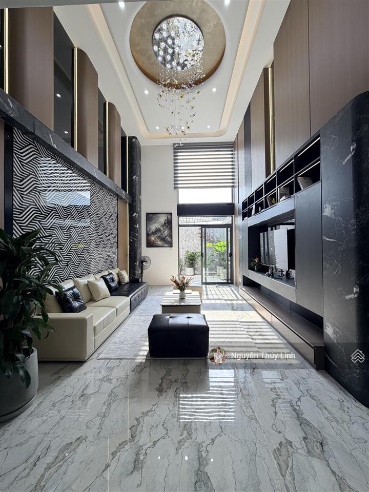 Giảm mạnh  nhà phố siêu vip  thạnh xuân  quận 12  hồ chí minh (có thang máy, sân vườn)