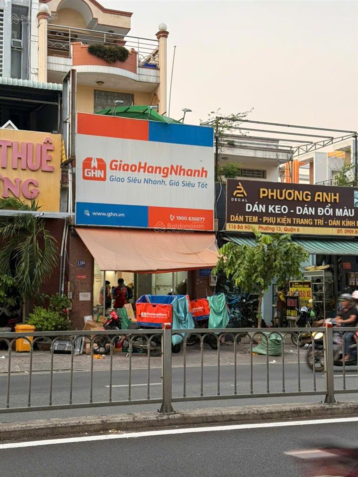 Cho thuê nhà nguyên căn mặt tiền 116a bà hom, quận 6