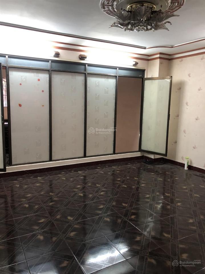 Cho thuê nhà nguyên căn mặt tiền 116a bà hom, quận 6