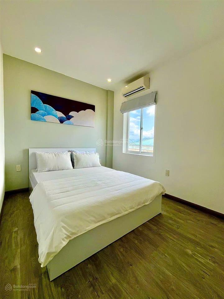 Bán gấp căn góc 2pn 60m²  cc 02 lê hồng phong, ban công đông nam, full nội thất, giá 2.87 tỷ