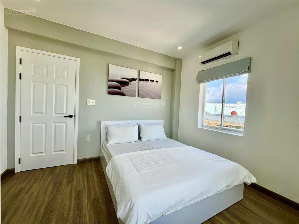 Bán gấp căn góc 2pn 60m²  cc 02 lê hồng phong, ban công đông nam, full nội thất, giá 2.87 tỷ