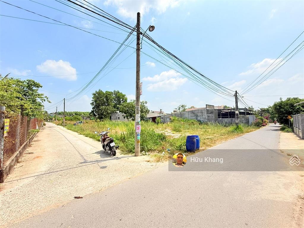 Thích hợp tách thửa nhỏ  xã long thành góc hai mặt tiền dt 1981m2 tc 100m2sát bên stc long thành