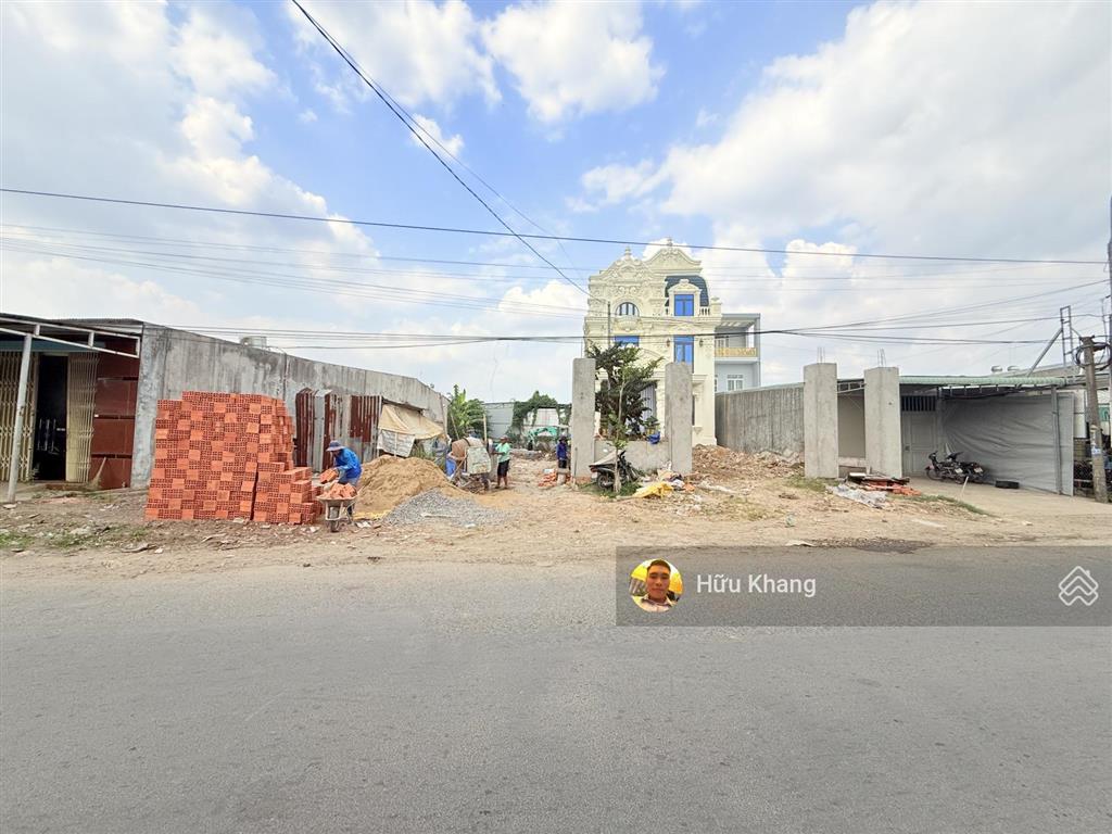 Mặt tiền nguyễn văn ký gần ngay khu tiến lộc  sát bên tuyến 25c (t1) sân bay  dt 405m2 tc 100m2