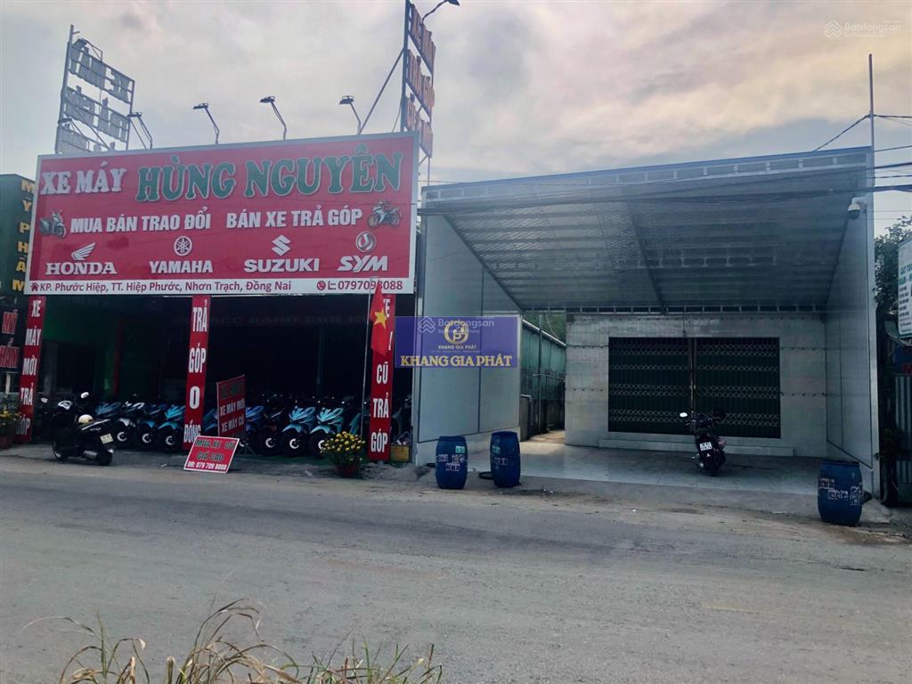 Mặt tiền hùng vương xã nhơn trạch 473m2 tc 100m2 có dãy trọ thu nhập ổn định vị trí đẹp giá 32tr/m2