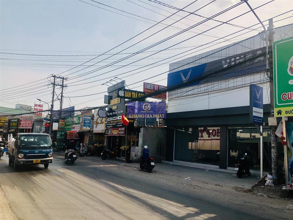 Mặt tiền hùng vương xã nhơn trạch 473m2 tc 100m2 có dãy trọ thu nhập ổn định vị trí đẹp giá 32tr/m2