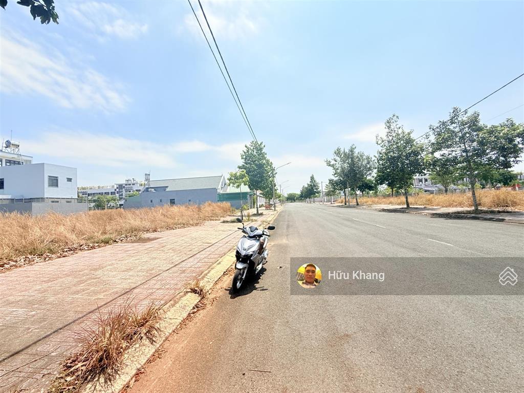 D2d lộc an vị trí đẹp 216m2 ngang 8m gần ngay trường song ngữ đường 12m giá 4.7ty tlsổ hồng riêng