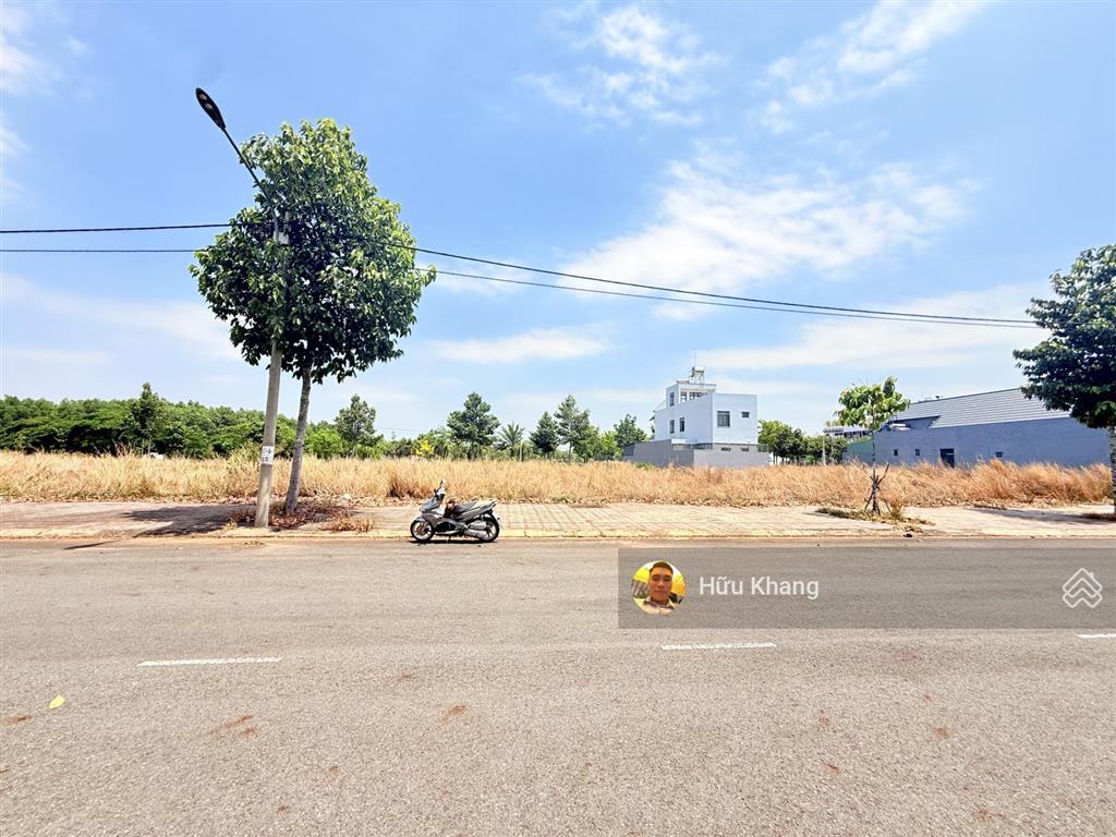 D2d lộc an vị trí đẹp 216m2 ngang 8m gần ngay trường song ngữ đường 12m giá 4.7ty tlsổ hồng riêng