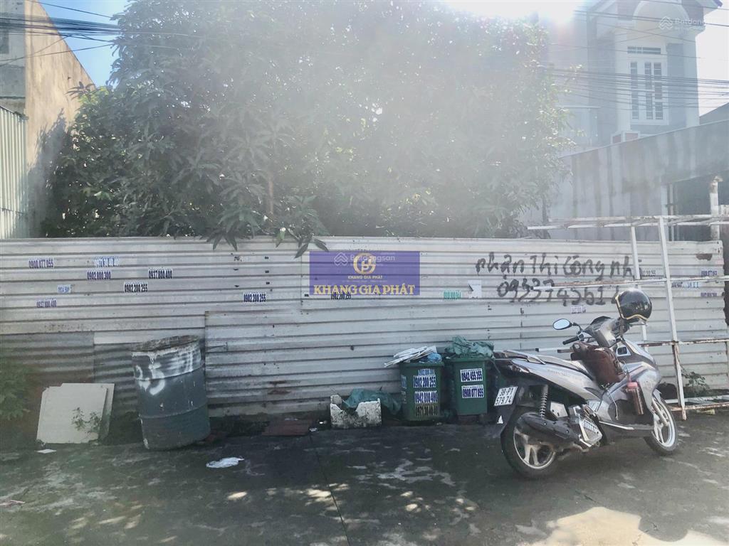 Chính chủ bán đất an phước  một sẹc đường phùng hưng  dt 250m2 tc 240m2 sổ riêng đường 8m