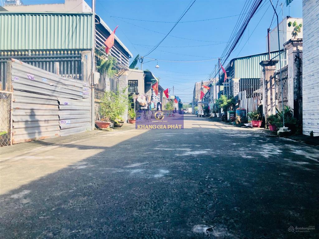 Chính chủ bán đất an phước  một sẹc đường phùng hưng  dt 250m2 tc 240m2 sổ riêng đường 8m