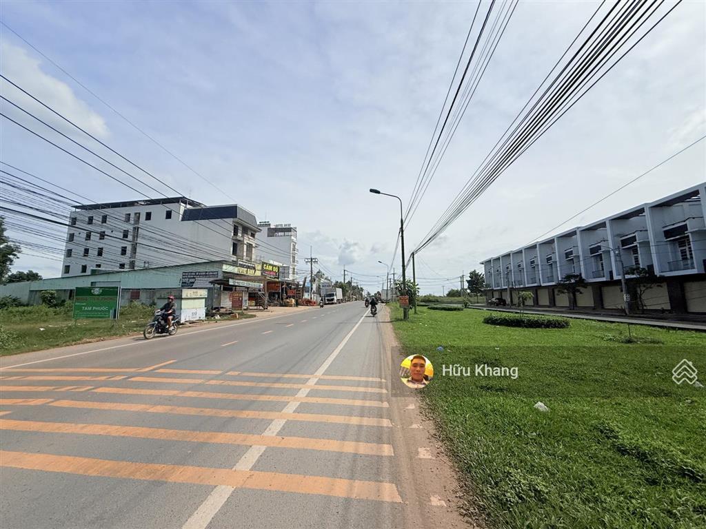 Mặt tiền đt769 đối diện d2d đang cho thuê 13tr/tháng dt 200.4m2 tc 127m2 giá ngộp bank 7,8 tỷ tl