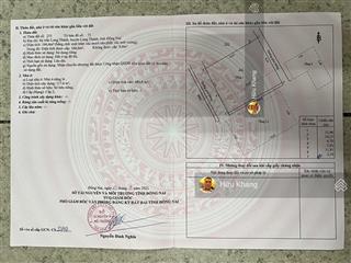 Nhà 3 mặt tiền doanh long thành  đang cho thuê 25tr/tháng  ngay sát đường lê duẩn  chơ mới lt