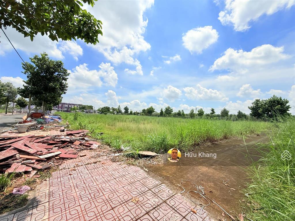 D2d lộc an  lô góc 10mx24m sổ sẵn ngay cạnh trường song ngữ  nhà ở xh  giá ngộp   0908 862 ***