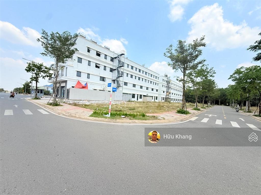 Stc xã long thành 200m2 ngang 10m giá tốt thích hợp làm căn hộ dịch vụ  xây dựng nhà  sổ sẵn