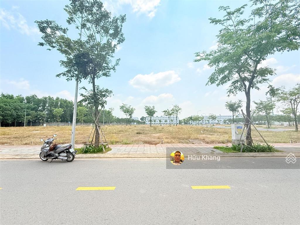 Stc xã long thành 200m2 ngang 10m giá tốt thích hợp làm căn hộ dịch vụ  xây dựng nhà  sổ sẵn