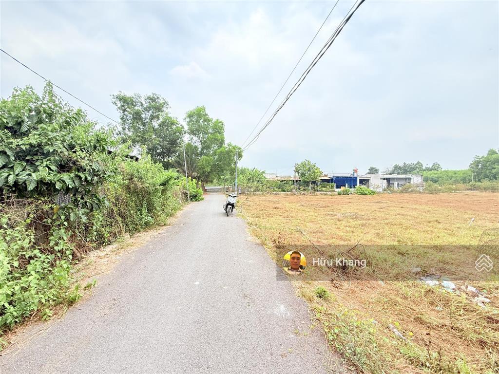 Phường lt  3176m2 có 795m2 thổ cư lô góc đường nhựa ngay nút giao cao tốc bh vt    0908 862 ***