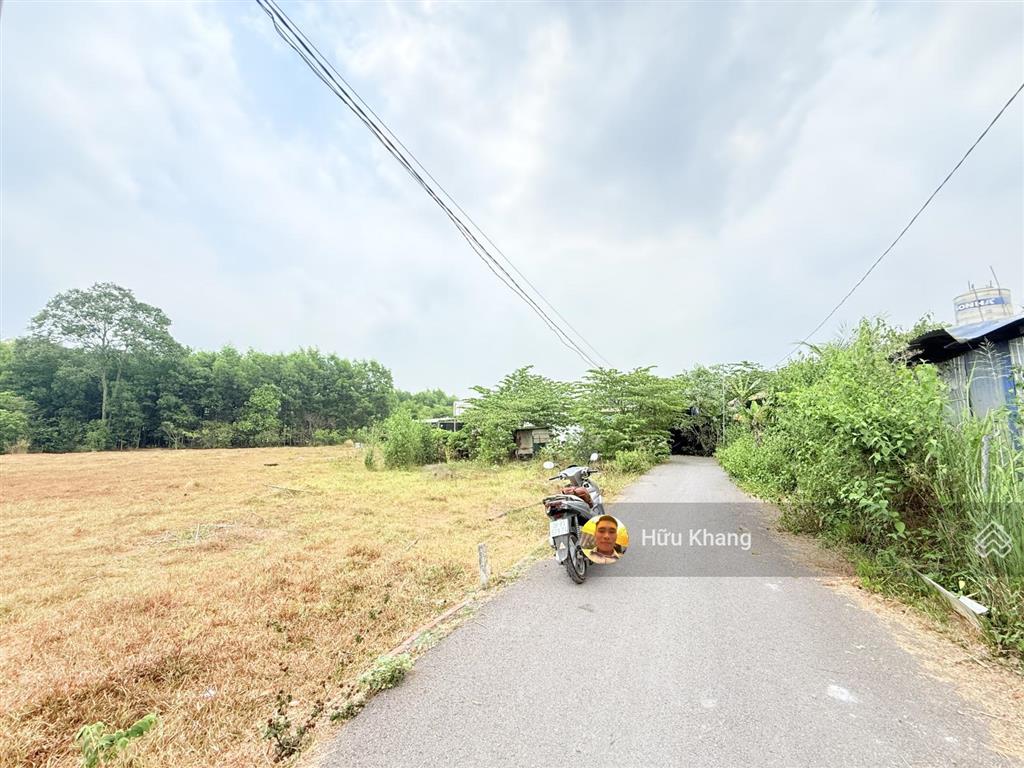 Phường lt  3176m2 có 795m2 thổ cư lô góc đường nhựa ngay nút giao cao tốc bh vt    0908 862 ***
