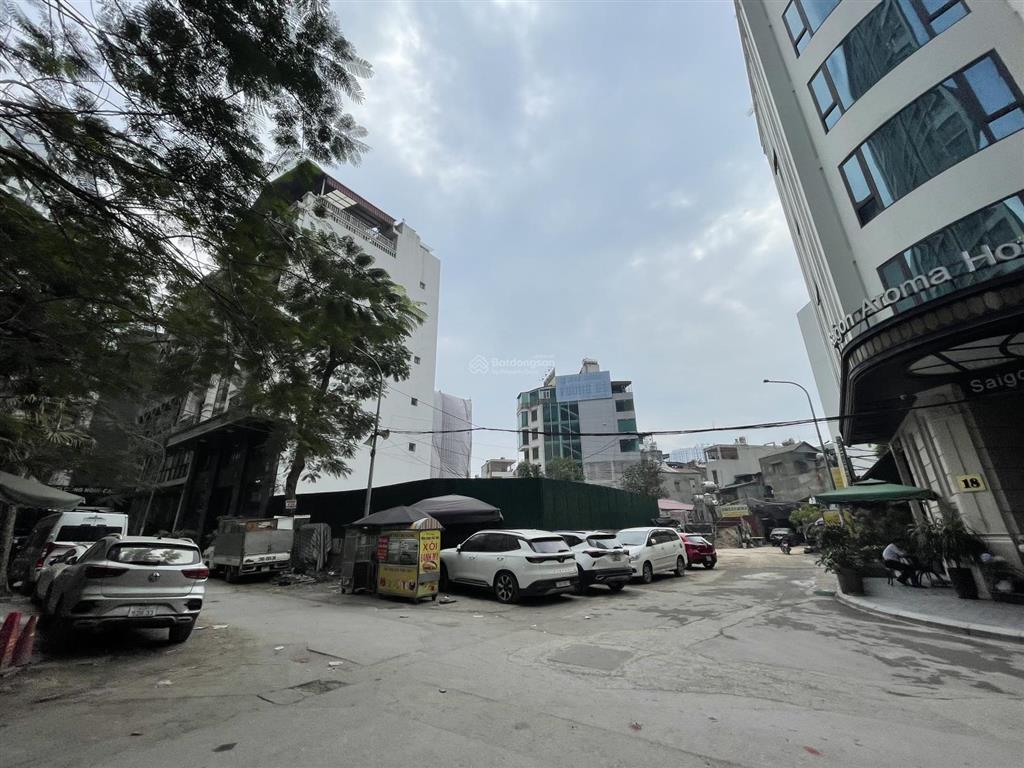 Bán nhà trong ngõ mặt tiền ~14m tại lê văn lương, phường thanh xuân, hà nội.