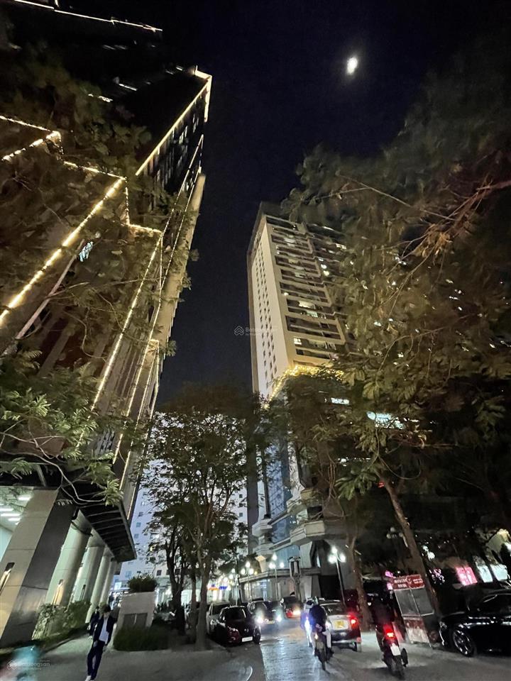 Bán nhà trong ngõ mặt tiền ~14m tại lê văn lương, phường thanh xuân, hà nội.