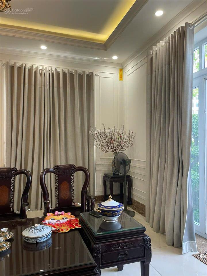 Nhà tốt mặt tiền nguyễn thị minh khai, p.5, q.3 dt 10x33m công nhận 300m2 đất nhà 7 tầng 150 tỷ