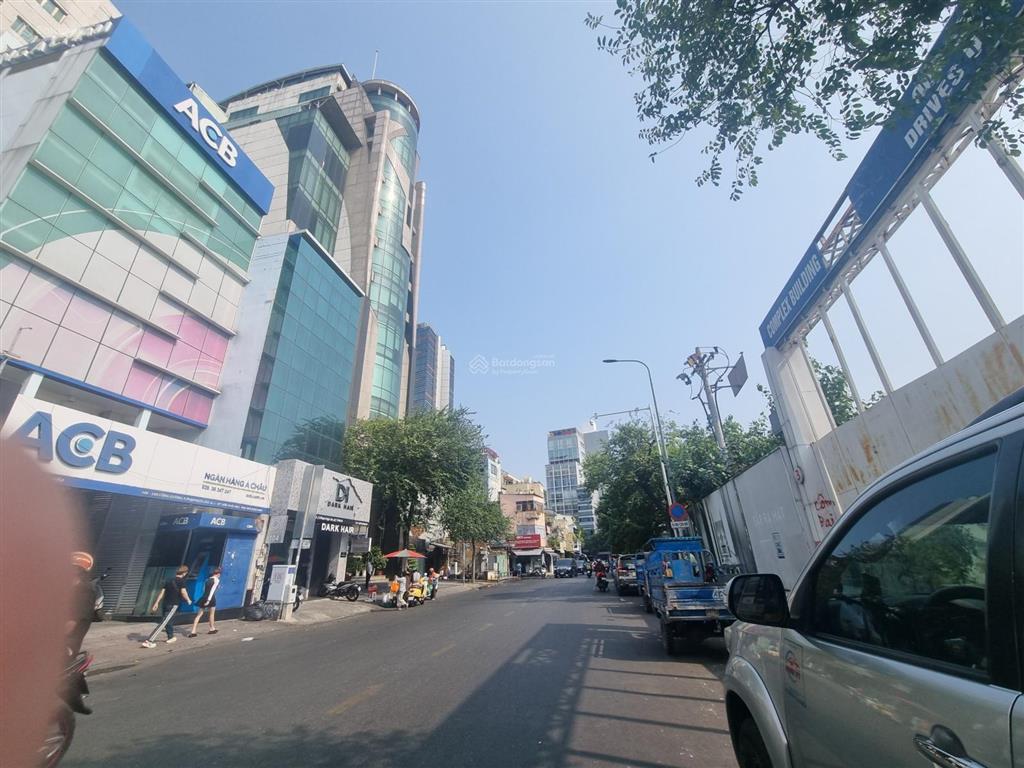 Bán gấp mặt tiền nguyễn tri phương, p. 4, q. 10, 8x25=200m2 đất. nhà 5 tầng giá chỉ 54 tỷ