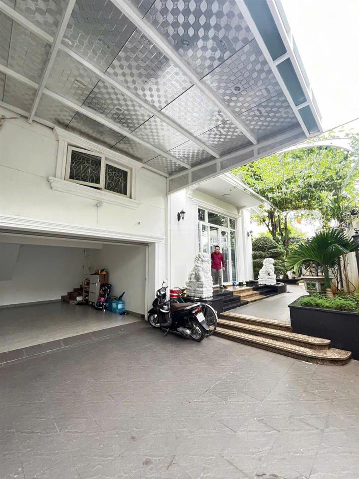 Siêu vị trí mặt tiền trần quốc thảo, p.6, q.3  dt 18x25m công nhận 470m2 chỉ 250 tỷ