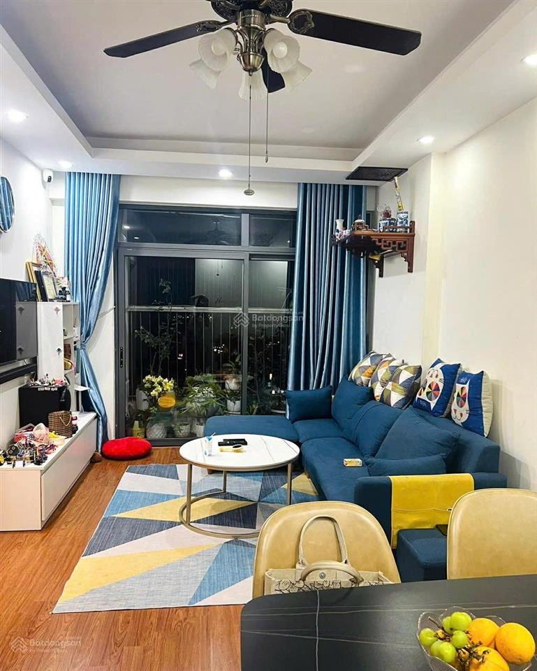 Chủ nhà gửi bán căn hộ 2pn toà 18t2 golden an khánh, ban công view hồ thoáng mát giá nhỉnh 4 tỷ