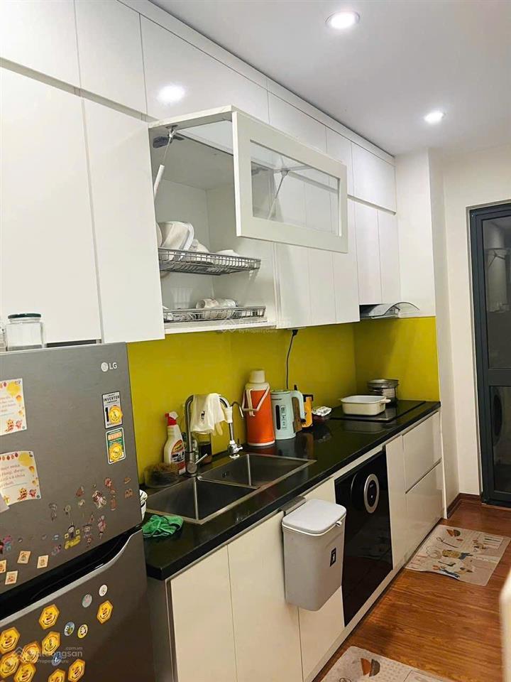 Chủ nhà gửi bán căn hộ 2pn toà 18t2 golden an khánh, ban công view hồ thoáng mát giá nhỉnh 4 tỷ