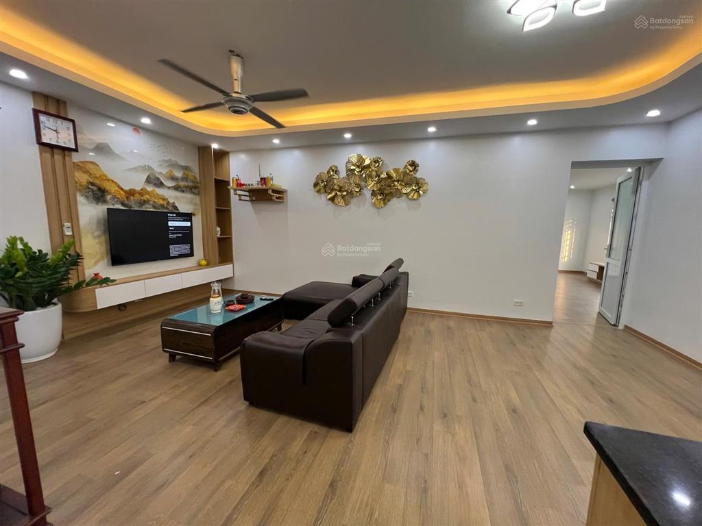 Em chính chủ bán căn góc 2pn tòa b tân việt, hoài đức giá 45tr/m. sẵn sổ lâu dài
