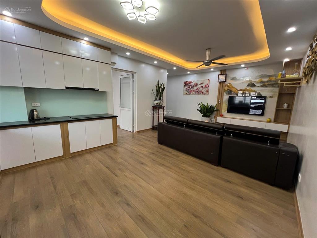 Em chính chủ bán căn góc 2pn tòa b tân việt, hoài đức giá 45tr/m. sẵn sổ lâu dài