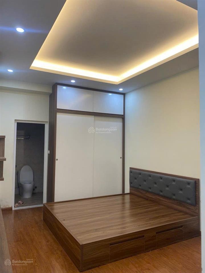 Chỉ 3,45 tỷ sở hữu căn hộ 2pn toà gemek tower full nội thất. sổ chính chủ