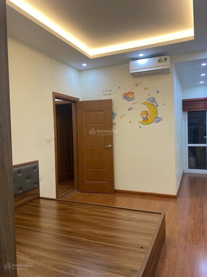 Chỉ 3,45 tỷ sở hữu căn hộ 2pn toà gemek tower full nội thất. sổ chính chủ