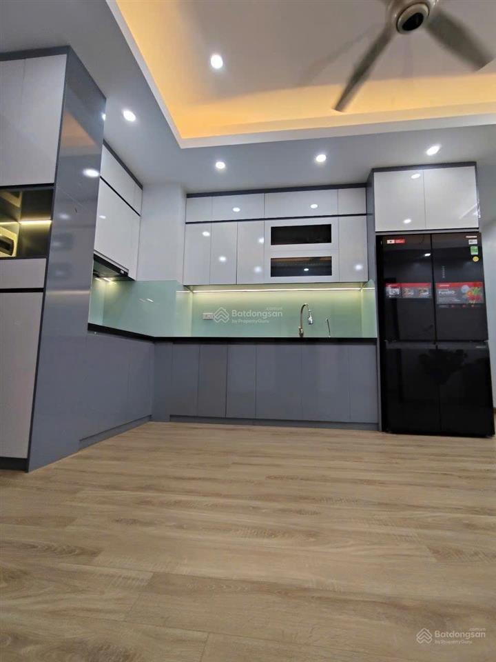 Gia đình cần bán gấp căn hộ 3pn tòa ct8a dương nội ban công đông nam giá 5,3x tỷ
