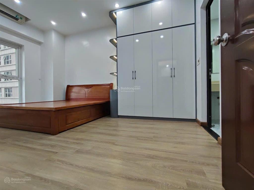 Gia đình cần bán gấp căn hộ 3pn tòa ct8a dương nội ban công đông nam giá 5,3x tỷ