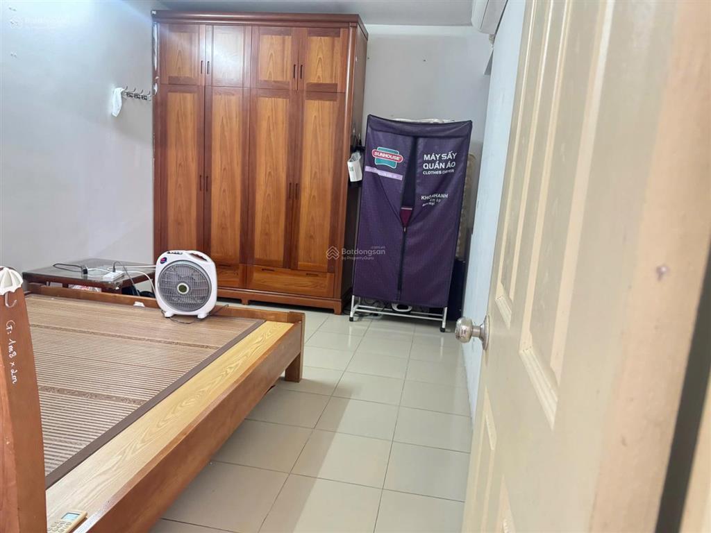 Chỉ 3,5 tỷ mua căn hộ 2pn 65,7m2 toà golden an khánh ban công đông nam.  0975 605 ***