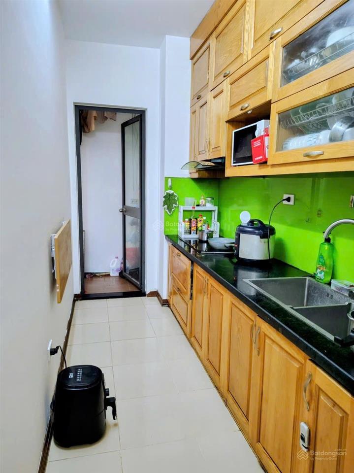 Giảm giá ngay 300tr bán căn hộ 2pn tòa 18t2 golden an khánh full nội thất như hình