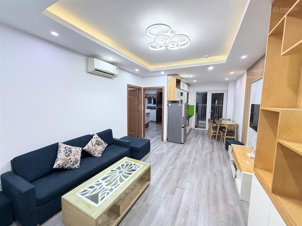 Chủ nhà cần bán gấp căn góc 2pn tòa gemek tower giá 3,3 tỷ