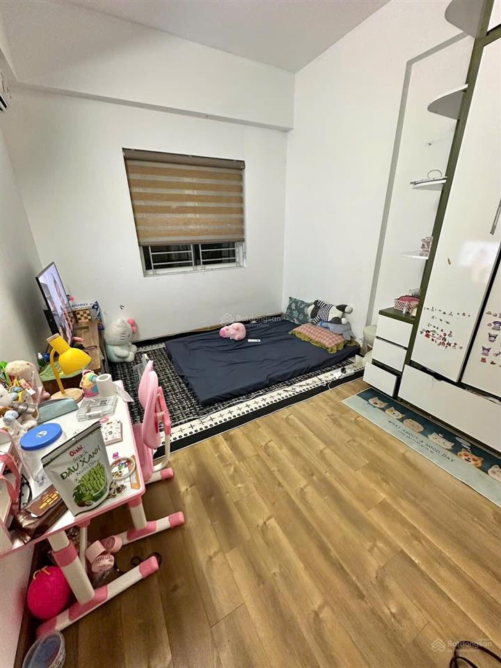 Bán căn 2 ngủ 2vs 65m2 view hồ điều hoà thoáng mát kđt thanh hà nhỉnh 2 tỷ