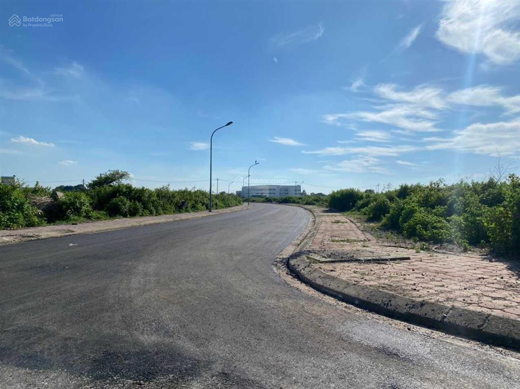 Nhỉnh 6 tỷ sở hữu lô nền view cv vị trí đắc địa kđt chi đông mê linh hà nội 0967 522 ***