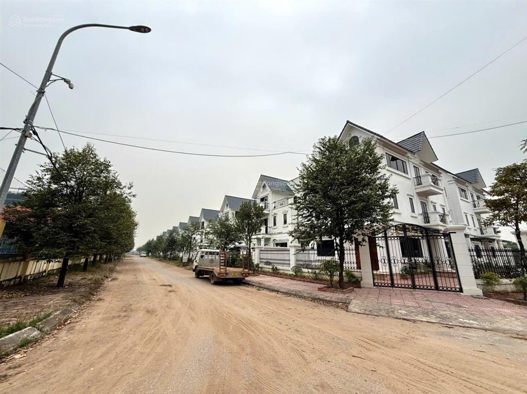 Giá hời chỉ hơn 5 tỷ sở hữu lô lk view chục toà chung cư kđt kim hoa mê linh hn